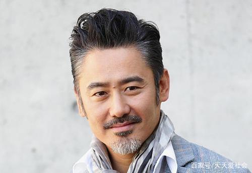 光影交织 吴秀波与影视制作的双重奏