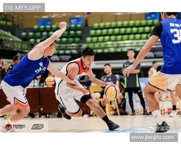 成都篮球队总决赛特别报道：从默默无闻到荣耀巅峰的奋斗之路